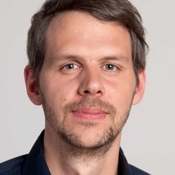 csm_MARTIN_web_91cb7c1260_einzel_2.jpg