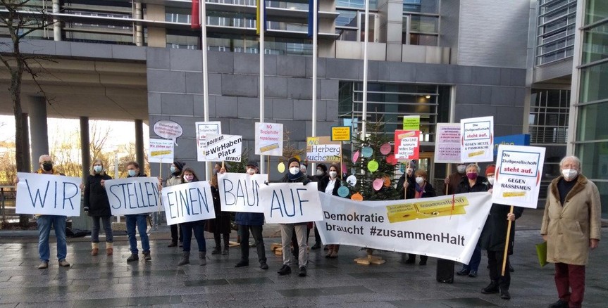 NÖ hungert hilfsbedürftige Menschen aus und drängt sie in die Obdachlosigkeit