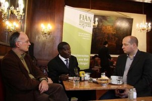 Uganda-Mubende- Hunger muss vor Gericht-1.jpg